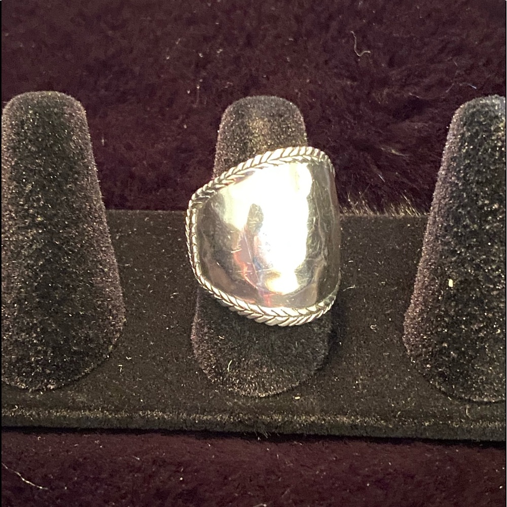 Silpada Braided edge ring